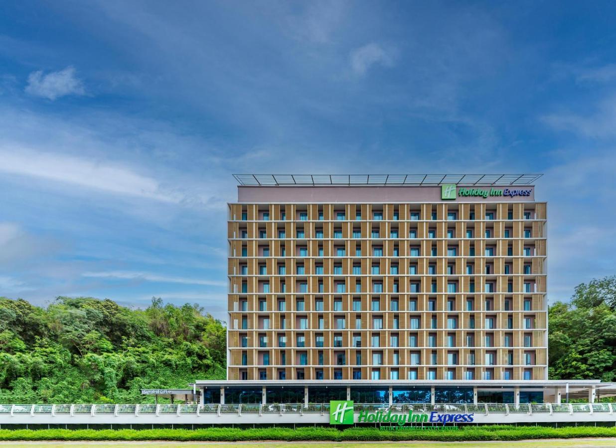 Holiday Inn Express Kota Kinabalu City Centre By Ihg Εξωτερικό φωτογραφία